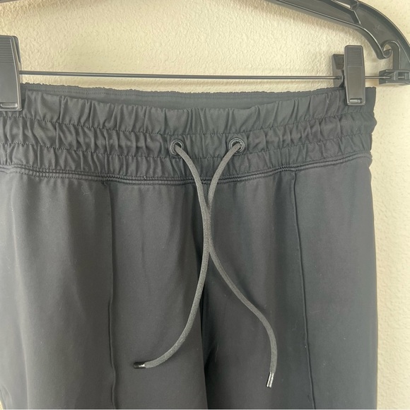 Lululemon Greatest Stride Pant 31" Black Zip Ankle Activewear Workout Women’s 4 - Picture 7 of 12